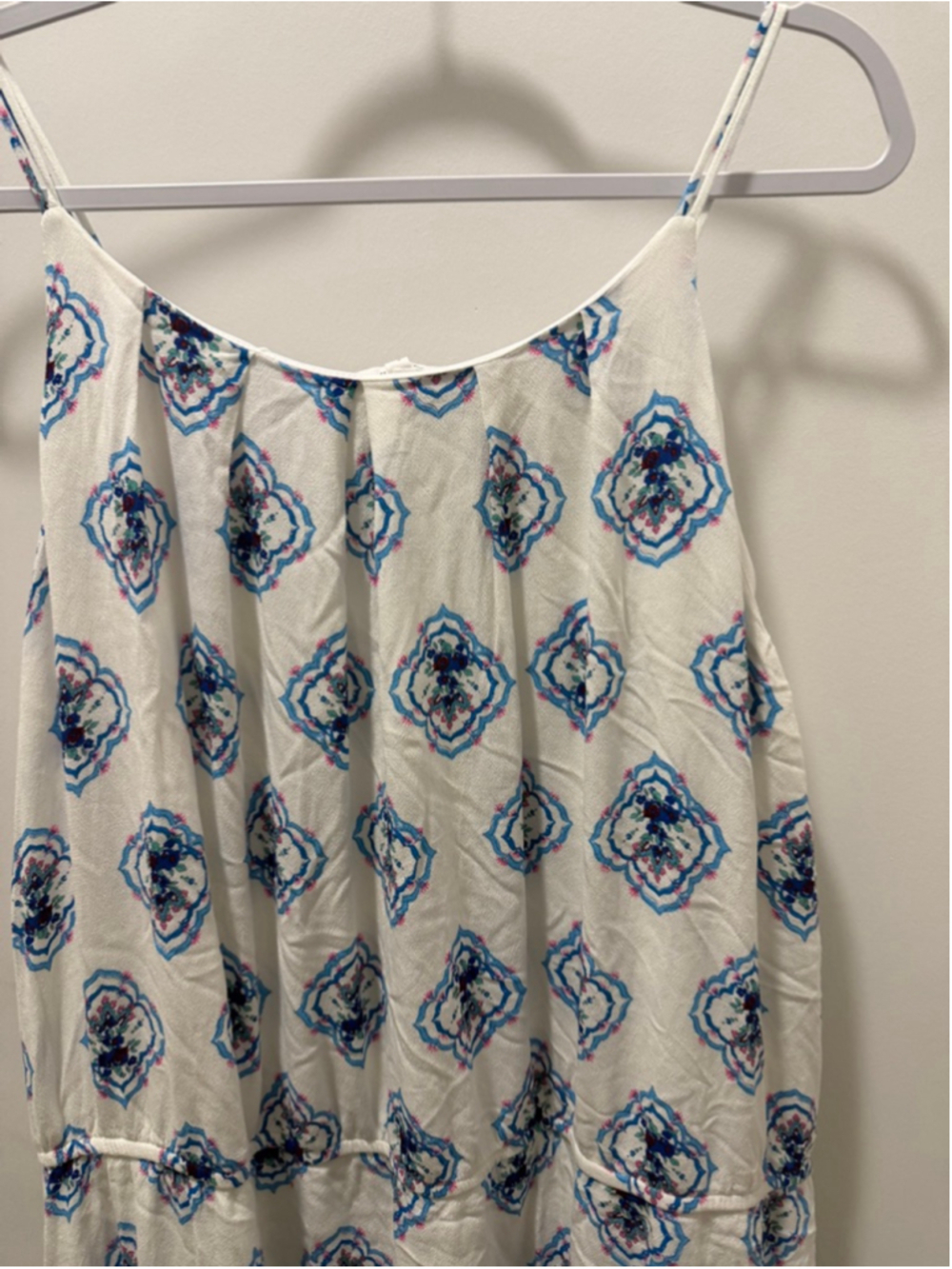 Maurices Maxi Dress Size 2 Boho Blue White Paisley Sleeveless Flowy Summer Beach - Picture 4 of 6